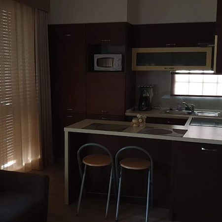 Keller Arany Apartmanok Хайдусобосло Экстерьер фото